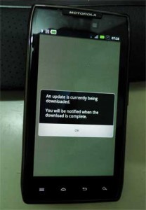 Motorola RAZR Maxx ICS Update